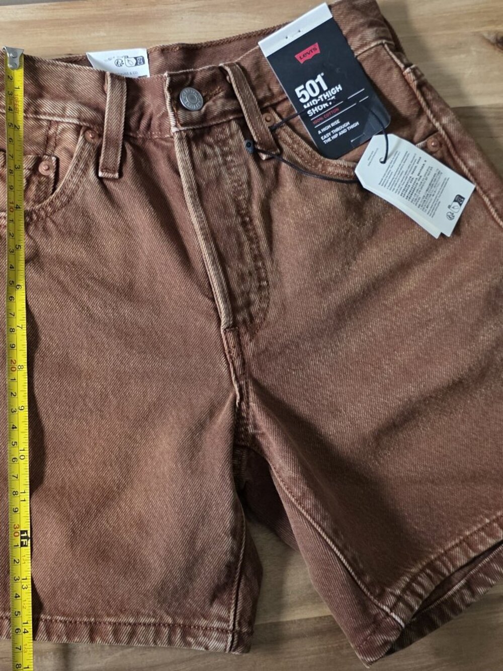 Levi's 501 Women's Brown Mid-Thighs Shorts - Size 23 - Picture 5 of 5